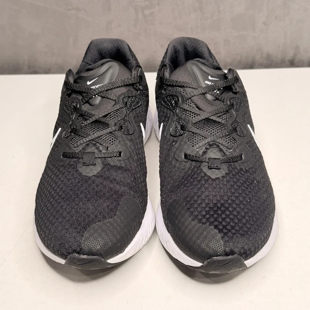 Nike Renew Ride 2 Running Shoes Mens 10.5 Black White CU3504-005 Sneakers